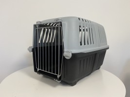 FEREX Szállítóbox macskának - fém ajtós
